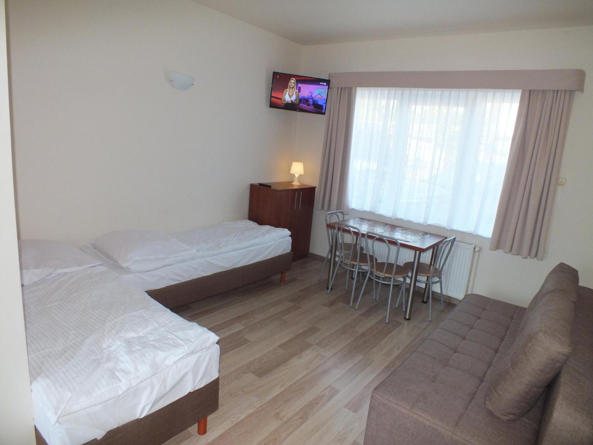 Piotrus Pan Hotel Niechorze Exterior foto