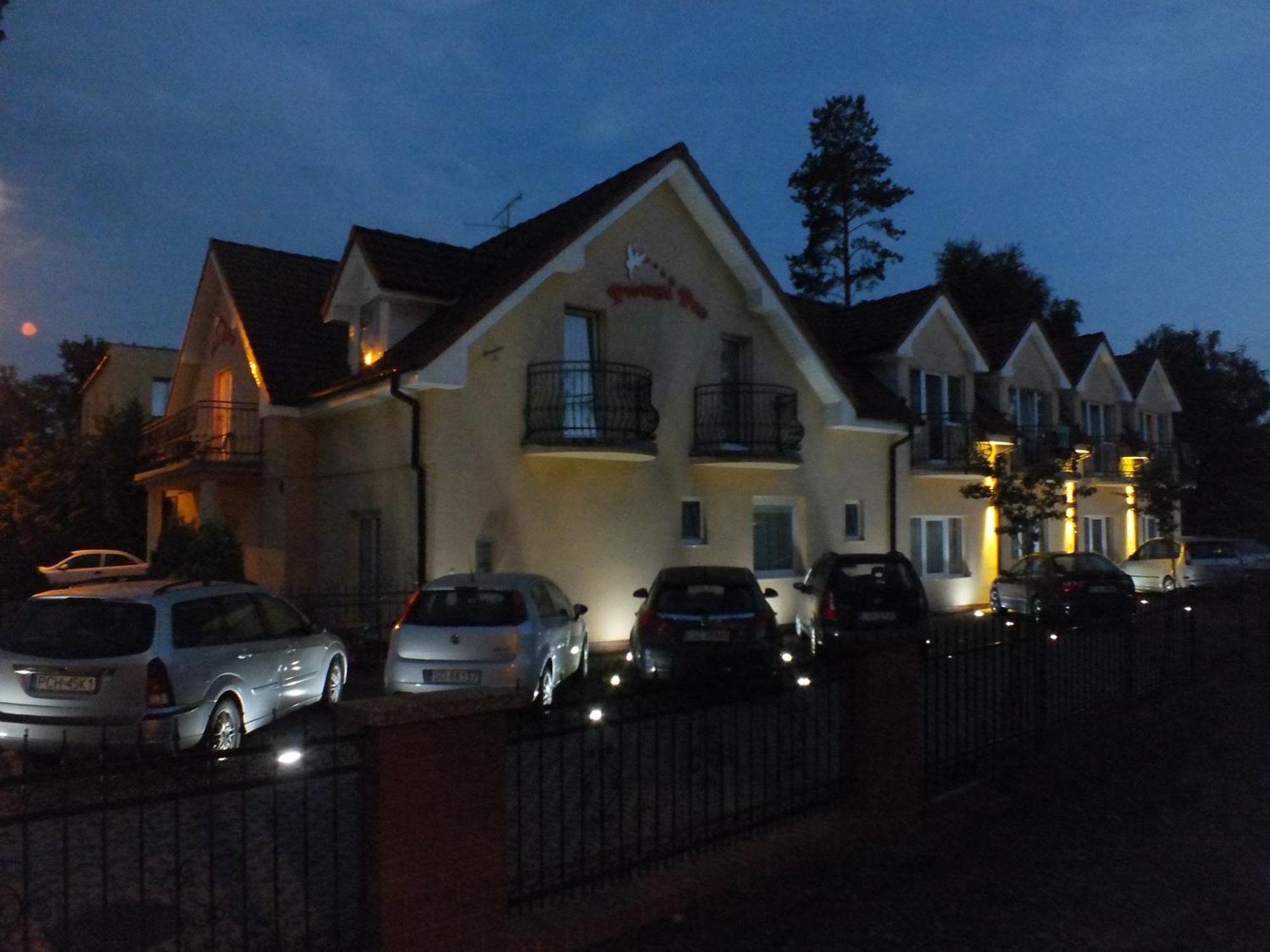 Piotrus Pan Hotel Niechorze Exterior foto
